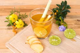 Uống nước gừng, sả coi chừng đau bụng do nhiệt