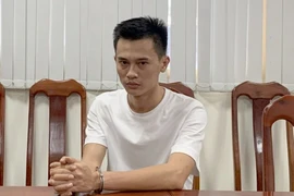 Khởi tố, bắt tạm giam “trùm buôn siêu xe” Phan Công Khanh