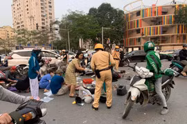 Hiện trường vụ “xe điên” gây tai nạn liên hoàn, nhiều người bị thương 
