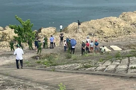 Hai học sinh đuối nước tử vong trên sông Đà