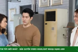 Từ màn hình điện thoại bị xước, phát hiện bí mật động trời của chồng