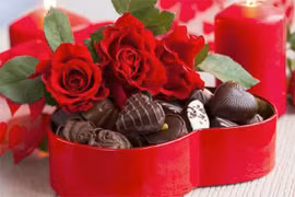  Tặng quà ngày Valentine, chồng lộ quỹ đen khiến vợ đùng đùng nổi giận