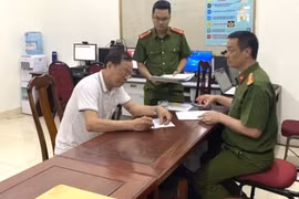 Vụ tài xế ôtô "điên" tông loạt xe máy ở Hà Nội: Luật sư nói gì?