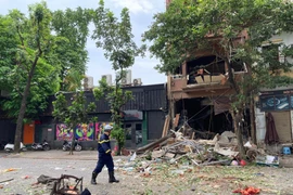 Hà Nội: Cận cảnh vụ nổ khí gas tại nhà dân, nhiều người bị thương