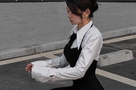 Bất ngờ thay đổi phong cách, TikToker Lê Bống không giấu được nét quyến rũ