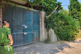 Danh tính 4 người trong một gia đình tử vong ở Hà Nội