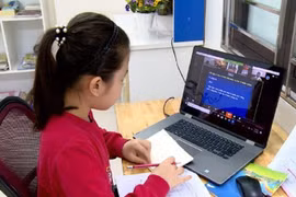 Bảo vệ trẻ em trên không gian mạng