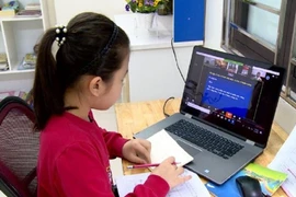 Bảo vệ trẻ em trên không gian mạng