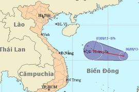 Miền Bắc lũ lớn, biển Đông lại có áp thấp nhiệt đới