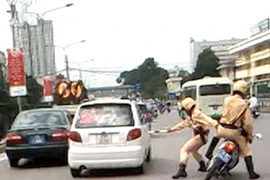 Những vụ CSGT va chạm với dân gây tranh cãi