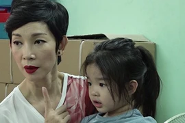 Xuân Lan lo lắng khi con gái lạnh nhạt với cha ruột