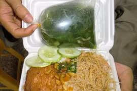 Hiểm họa khôn lường từ túi nilon, hộp xốp đựng thức ăn