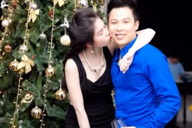 Ông bầu Khắc Tiệp vẫn “thầm thương trộm nhớ” “gà cưng” Ngọc Trinh?