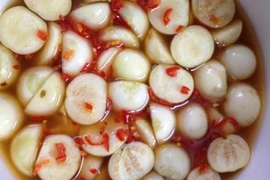 Cả nhà suýt chết vì bát cà muối xổi