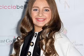 Khối tài sản khổng lồ của bé gái 9 tuổi bao người mơ ước 