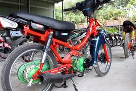 Hoảng hồn với hình thú “quái dị” phương tiện đua xe trái phép