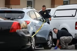 Trẻ chết thương tâm vì bố mẹ lơ đễnh sau khi xuống ô tô