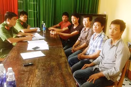 Vụ phá rừng pơ mu ở Quảng Nam: Thêm 5 đối tượng ra đầu thú