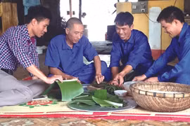 Tết trên “đảo sinh tồn” 