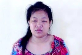 Nữ phạm nhân trốn trại xin nằm trên nóc ôtô suốt 300km