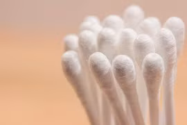 Sử dụng bông tăm có thể gây điếc cho trẻ nhỏ