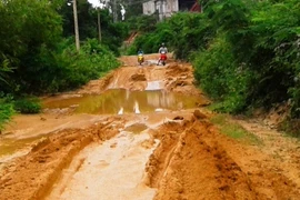 Bí ẩn bộ xương khô phát hiện trên núi