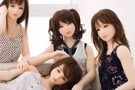 Đồ chơi tình ái có phải là hàng cấm?