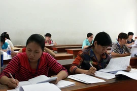 Sau 1 tuần chấm thi THPTQG 2016: Khan hiếm điểm 9-10