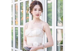 HH Đặng Thu Thảo lộ khuyết điểm khó thay đổi trên cơ thể