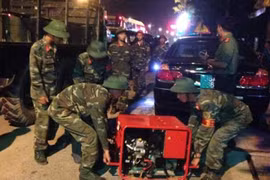 Vô hiệu hóa 2 quả mìn hẹn giờ trong đám tang