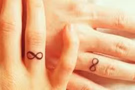 Giới trẻ phát sốt với trào lưu xăm hình ngày cưới thay nhẫn