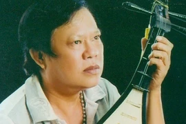 'Vua nhạc sến' Vinh Sử bán căn nhà giá 400 lượng vàng để nổi tiếng