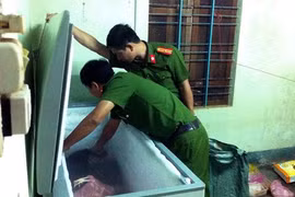 Kinh hoàng 400kg thịt thối suýt lên bàn tiệc cưới