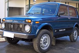 Tận mắt những cỗ xe quái dị thời Liên Xô