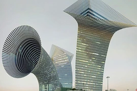 Những tòa nhà “hoang tưởng” nhất Trái đất