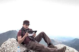 Chuyện tình yêu của quý ông độc thân hấp dẫn nhất showbiz