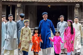 Tết Việt ở ngôi đình đẹp nhất xứ Đoài