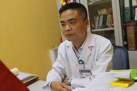 Kinh dị giun đũa chó mèo sống trong não người 