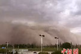 Kinh hoàng bão cát “Xác ướp Ai Cập” xuất hiện ngoài đời thực