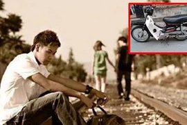 Phẫn nộ cô gái chửi bạn trai vì đi xe số ghẻ