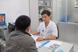 Hiểm họa từ bao cao su giả