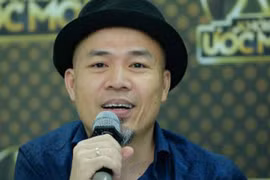 Nhạc sĩ Huy Tuấn: “Nên khai tử những chương trình sống dựa vào scandal“