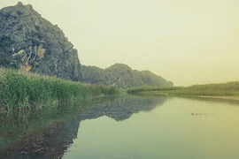 Vẻ đẹp nên thơ của thung lũng Ninh Bình trong “Kong“