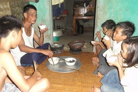 Lý giải về “cái bụng không đáy” của “thánh ăn” Việt Nam