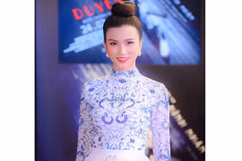 Người đẹp chuyên đóng phim kinh dị ngủ với ma chia sẻ chuyện...