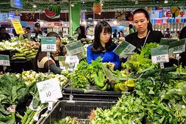 Rau củ đắt hàng sau Tết Nguyên đán