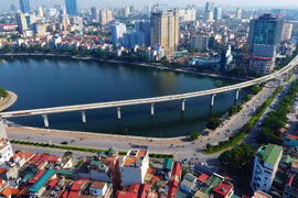 Ngắm đường sắt trên cao ngoằn ngoèo xuyên Hà Nội