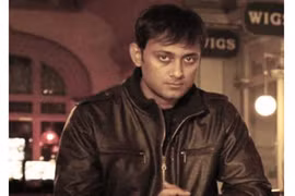 Nhà ngoại cảm nổi tiếng chuyên "săn ma" chết bí ẩn tại nhà