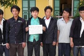 Độc chiêu buôn người ở vùng cao: Vố bán ngoạn mục cả 'phi đội' đàn ông