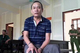 Nổi máu côn đồ chủ nhà dùng dao đâm chết thợ xây